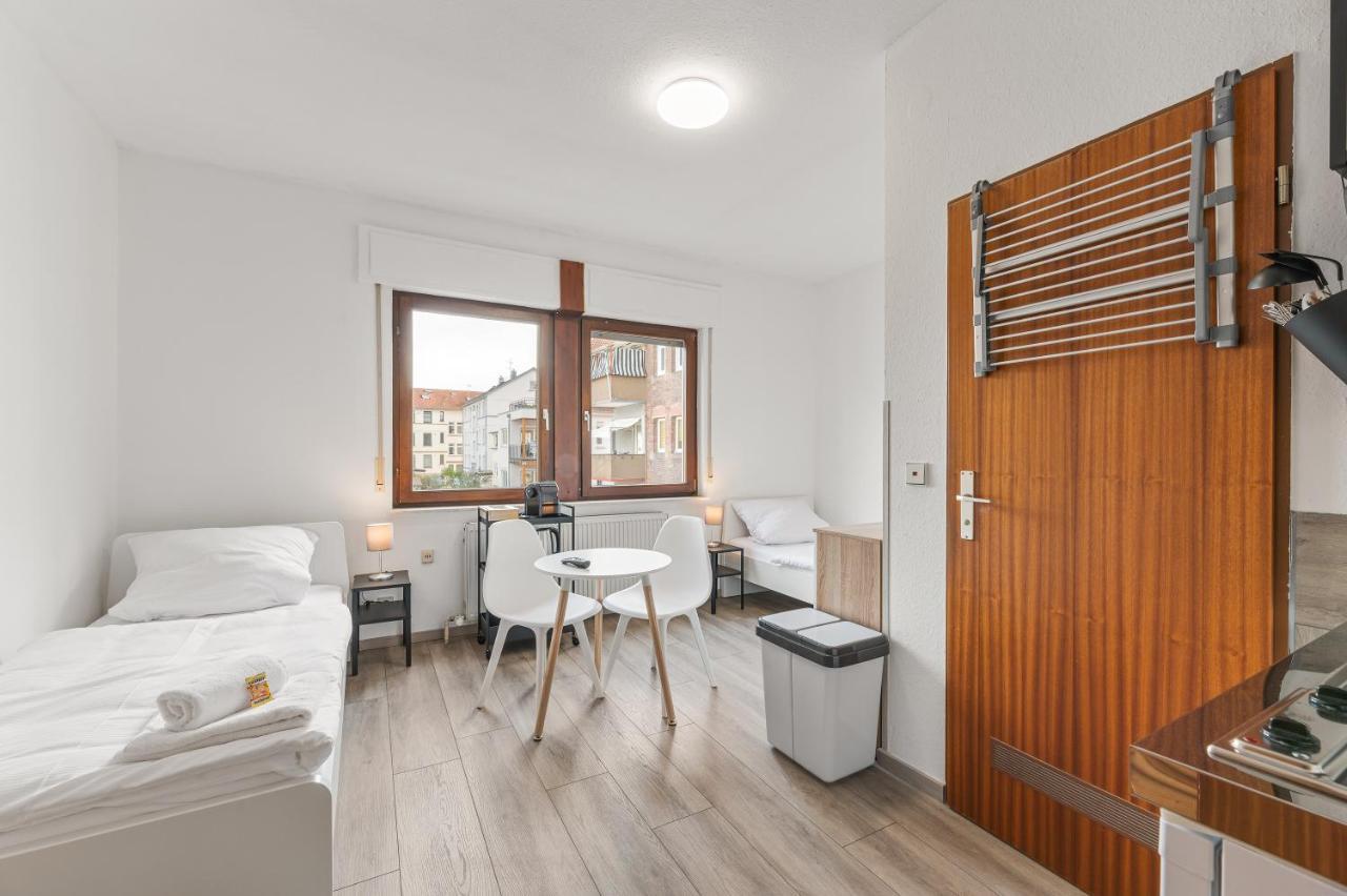 Home2Stay Apartmenthaus Heilbronn City Kitchen Parking Highspeed Wifi Washroom Exteriör bild