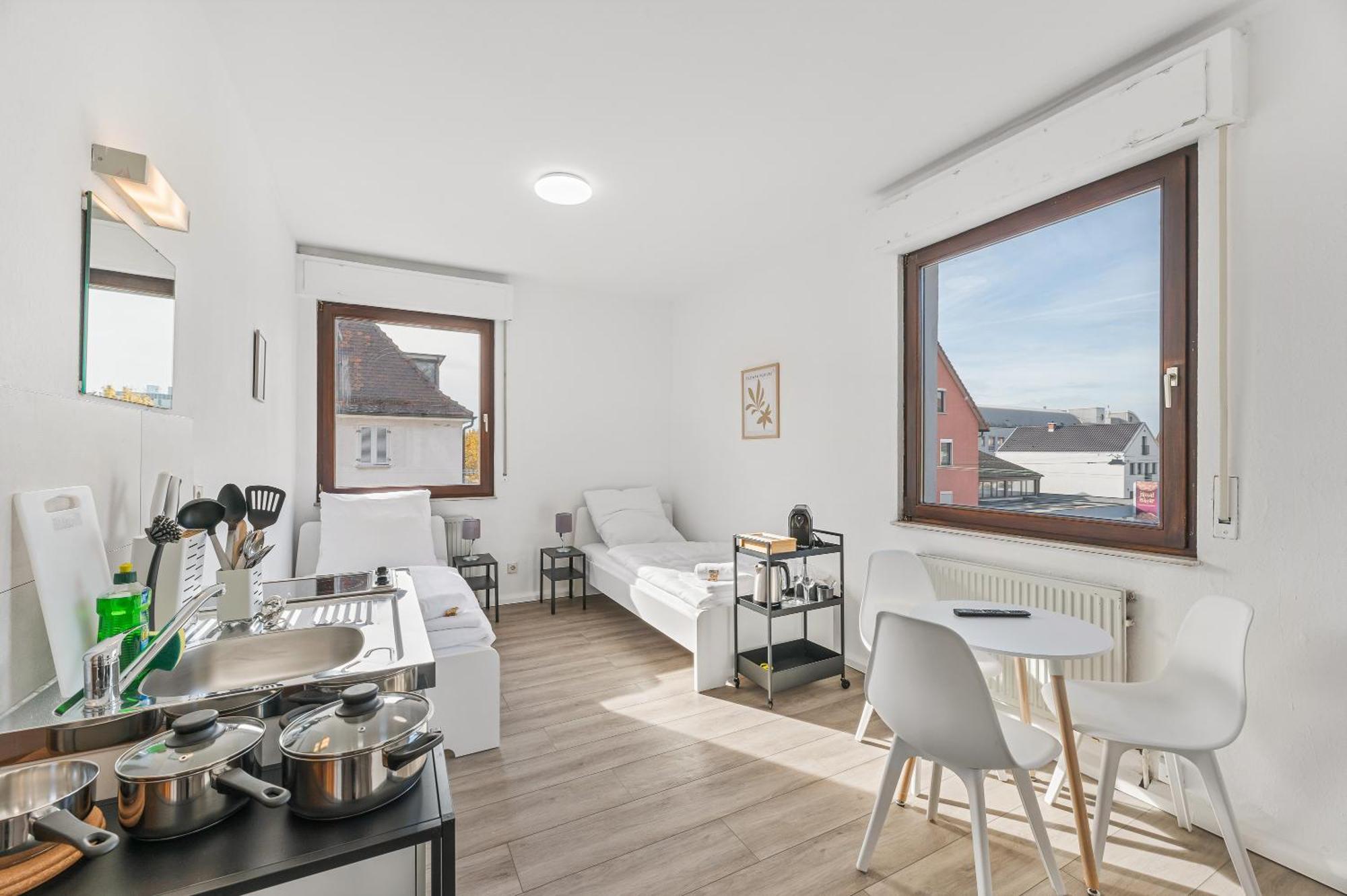Home2Stay Apartmenthaus Heilbronn City Kitchen Parking Highspeed Wifi Washroom Exteriör bild