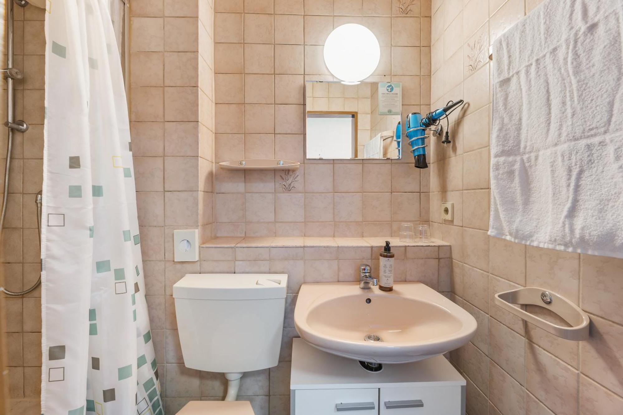 Home2Stay Apartmenthaus Heilbronn City Kitchen Parking Highspeed Wifi Washroom Exteriör bild
